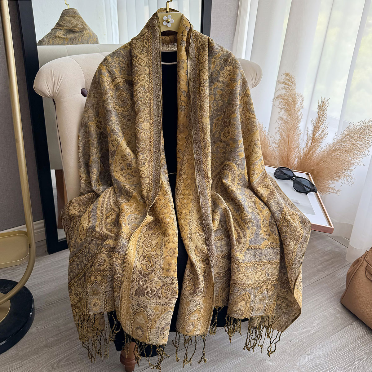 2025Püskül Battaniye Tasarımı  - Woven Scarf Blanket incelemesi ve fiyatı